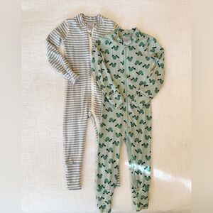2 Pairs of Hanna Andersson 2-Way Zip Sleeper Pajamas (18-24 months)